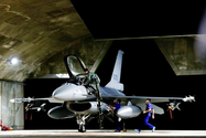 Chiến đấu cơ F-16V của Đài Loan chuẩn bị cất cánh. Ảnh: EPA