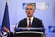 Tổng thư ký NATO Jens Stoltenberg. Ảnh: Stoyan Nenov/REUTERS