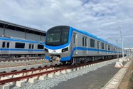 17 đoàn tàu metro số 1 đã được đặt lên depot Long Bình.