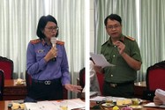 Bà Lê Thị Đông, đại diện VKSND TP.HCM (trái) và ông Nguyễn Văn Chung, đến từ Trường ĐH An ninh nhân dân (phải), phát biểu tại hội thảo.