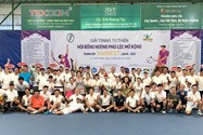 Giải quần vợt gây quỹ học bổng và giúp đỡ người nghèo
