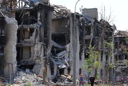 Nóng Nga-Ukraine: Nga rải bom phốt pho trên đảo Rắn, Ukraine yêu cầu Thổ Nhĩ Kỳ bắt tàu Nga