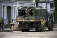 Nóng Nga-Ukraine 19-8: 4 vụ nổ gần sân bay quân sự Nga ở Crimea, cháy kho đạn Nga sát biên giới Ukraine