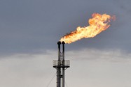 Cơ sở ổn định dầu của hãng sản xuất dầu Rosneft nằm ở tỉnh Samara (Nga). Ảnh: REUTERS