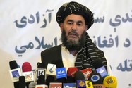 Bashir Noorzai trả lời phỏng vấn sau khi trở về Afghanistan tại Khách sạn Intercontinental, Kabul (Afghanistan) ngày 19-9. Ảnh: AP