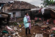 Thương vong quá lớn trong vụ động đất ở Indonesia: 268 người chết, hơn 150 người mất tích