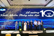 Thủy sản 'ăn mừng' xuất khẩu đạt mức kỷ lục 10 tỉ USD