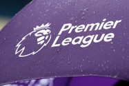 Premier League chính thức bị hoãn