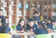 Học sinh thích thú với &apos;Không gian văn hóa Hồ Chí Minh&apos; và thư viện thông minh 