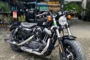 Có gì trên chiếc xe cổ điển Harley-Davidson 48?