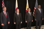 (Từ trái sang phải) Bộ trưởng Quốc phòng Úc Richard Marles, Bộ trưởng Quốc phòng Nhật Yasukazu Hamada, Bộ trưởng Quốc phòng Philippines - ông Carlito Galvez và Bộ trưởng Quốc phòng Mỹ Lloyd Austin. Ảnh: KYODO NEWS