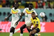 Ecuador chia tay World Cup vì Valencia &apos;mất tích’