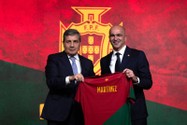 Tân HLV Bồ Đào Nha “kết nối” lại với Ronaldo