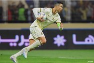 Clip Ronaldo ghi bàn từ chấm 11m, ăn mừng như... vô địch