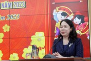 Phó Chủ tịch nước Võ Thị Ánh Xuân tặng quà Tết tại TP Cần Thơ
