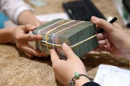 Phó thống đốc: Ngân hàng và doanh nghiệp chung tay gỡ khó cho bất động sản