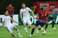 Không thua trận ra quân và… vô địch như Argentina