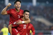 Tiến Linh và Quế Ngọc Hải, hai cầu thủ ghi bàn mở nút thắt và cắt đứt hy vọng của Malaysia.