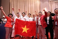 Thể thao Việt Nam dẫn đầu toàn đoàn với 136 HCV, hơn đoàn về nhì Thái Lan đến 28 HCV.