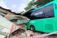 Hành khách kể giây phút kinh hoàng vụ tai nạn ở Gia Lai