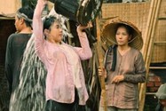 Êkíp 'Chị chị em em 2' lấy cảnh nude của Ngọc Trinh để PR: Vi phạm Luật Quảng cáo