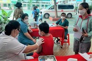 TP.HCM tiếp tục đẩy mạnh tiêm vaccine phòng COVID-19