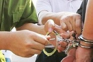 Đà Nẵng: Trưởng phòng Quản lý đô thị quận bị bắt vì tội nhận hối lộ