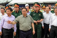 Prime Minister Pham Minh Chinh inspects the progress of Can Tho - Ca Mau expressway