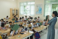 Một tiết học của cô trò Trường Tiểu học Lương Thế Vinh, quận Bình Tân. Ảnh: NGUYỄN QUYÊN