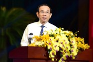 Bí thư Thành ủy TP.HCM Nguyễn Văn Nên phát biểu tại hội nghị. Ảnh: THANH TUYỀN