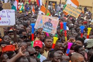 Đảo chính Niger: Bị Liên minh châu Phi đình chỉ tư cách thành viên; Chính quyền cấm dân nhiều nước mang vũ khí vào 
