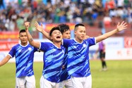 Khánh Hòa lên hạng V-League ở vòng cuối ‘nối mạng’
