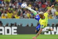 Richarlison thách thức Chiếc giày vàng World Cup, khổ thân Neymar
