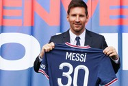 PSG dừng đàm phán hợp đồng với Messi