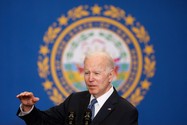 Ông Biden công bố lệnh cấm tàu Nga cập cảng Mỹ