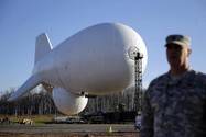 Quân đội Mỹ phát triển khinh khí cầu đối phó vũ khí siêu thanh của Trung Quốc, Nga. Ảnh: AP