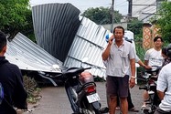 Bà Rịa-Vũng Tàu: Hơn 40 nhà dân ở Đất Đỏ bị tốc mái, hư hỏng do lốc xoáy