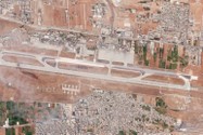 Israel không kích sân bay Syria