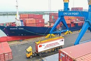 Đầu tư bến cảng 50.000 tấn để phát triển dịch vụ logistics tại miền Trung