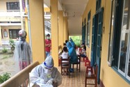 Thừa Thiên - Huế: 32 học sinh phải cách ly tại trường sau ca nghi nhiễm COVID-19