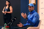 Djokovic nói gì khi vượt kỷ lục của Steffi Graf