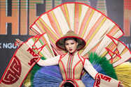 Chiêm ngưỡng 10 bộ trang phục dân tộc đẹp nhất Hoa hậu Hoàn vũ Việt Nam