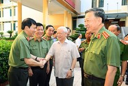 Đại tướng Tô Lâm: Đảng lãnh đạo tuyệt đối, trực tiếp về mọi mặt đối với Công an nhân dân