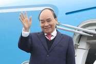 Sáng nay, Chủ tịch nước Nguyễn Xuân Phúc đã lên đường sang thăm Hàn Quốc
