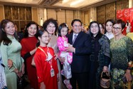 Thủ tướng tin tưởng cộng đồng người Việt tại Singapore lớn mạnh, phát triển hơn nữa