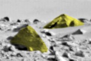 Tìm thấy 'kim tự tháp của người ngoài hành tinh' trên sao Hỏa