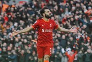 Salah bí hiểm về việc gia hạn hợp đồng với Liverpool
