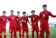 Việt Nam và Hàn Quốc nắm tay nhau vào tứ kết U-23 châu Á