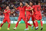 Hàn Quốc đi tiếp đầy kịch tính ở World Cup sau 8 phút đau tim