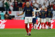 Phản ứng tàn nhẫn của Mbappe khi Kane đá hỏng penalty